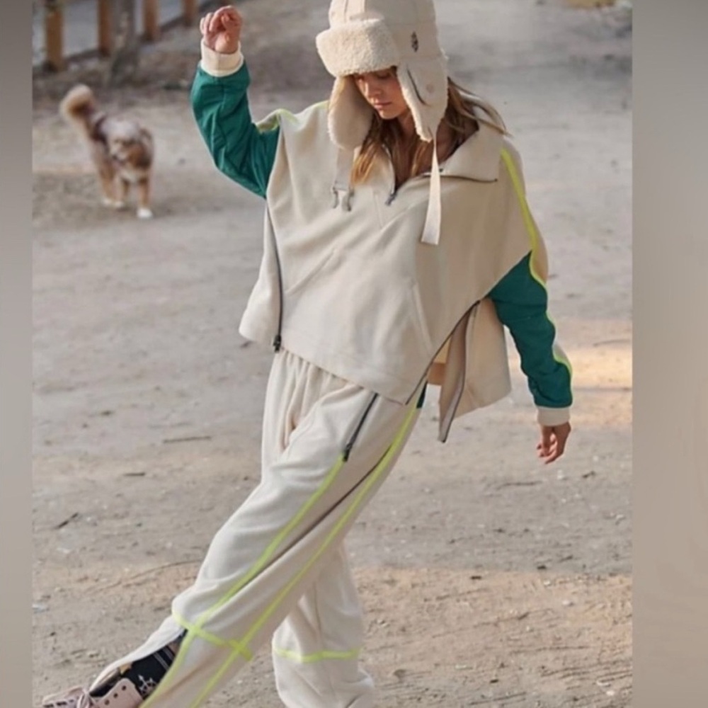 Free People Arena Set: Pants and Pullover!!! NWT/Like New
